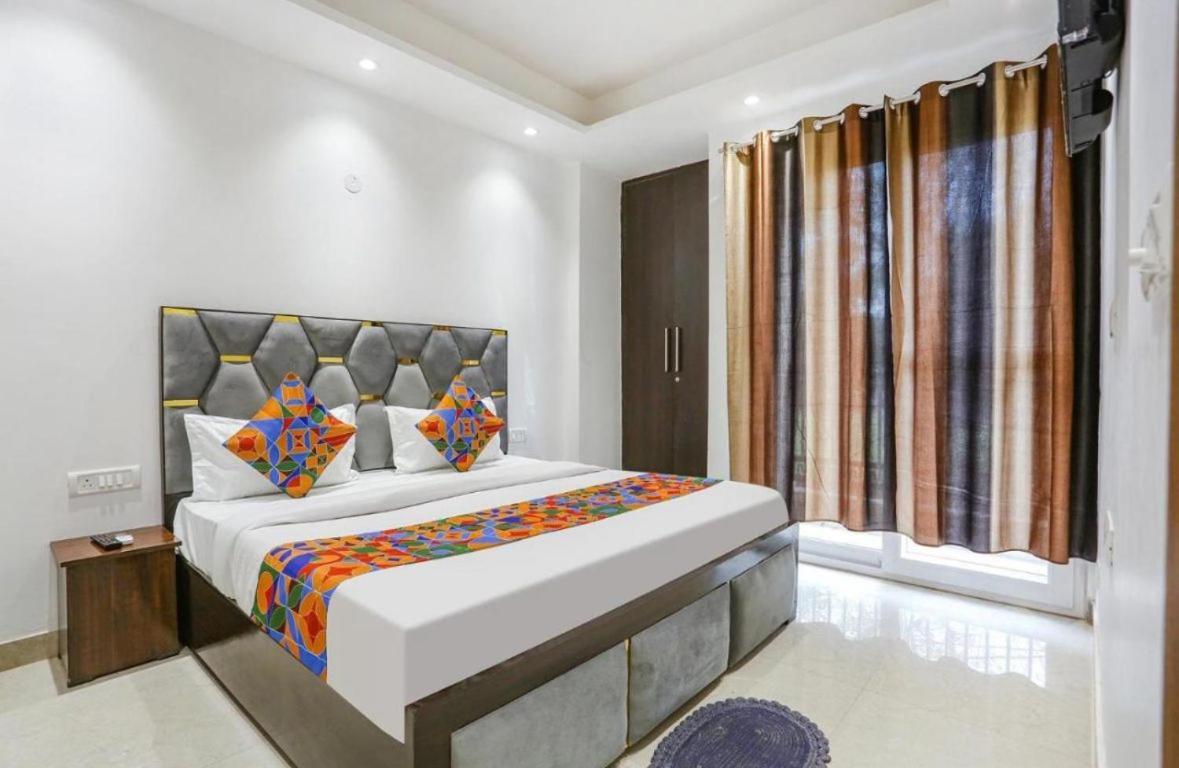 Hotel Aiims New Delhi Exterior photo